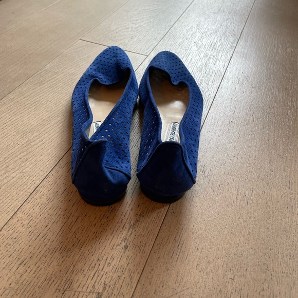 Manolo Blahnik Blue Suede Flats - Picture 2 of 11